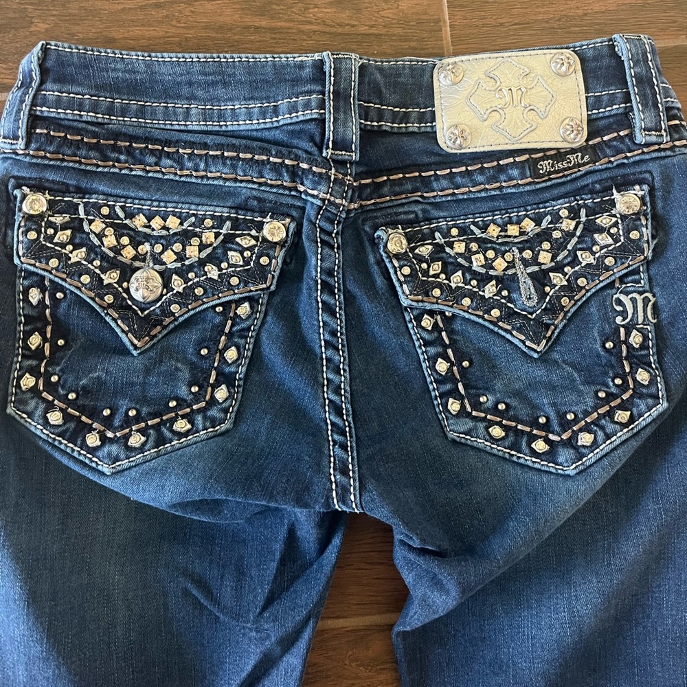 Size 26 Miss me signature bootcut